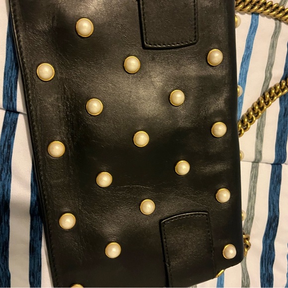 Gucci Black Designer Women's Bag with Pearl and Bee Embellishments - Picture 13 of 13
